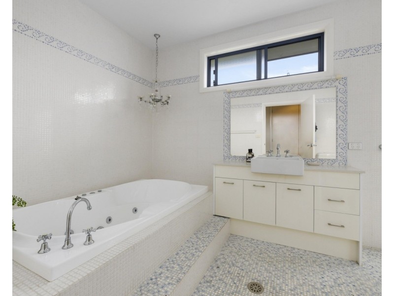 10 River Street, Wauchope NSW 2446