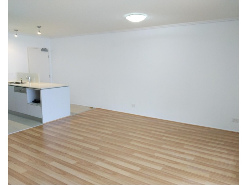 1086/18 Manning St, Milton QLD 4064