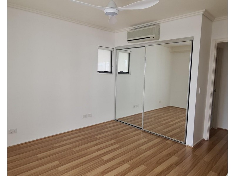 1086/18 Manning St, Milton QLD 4064