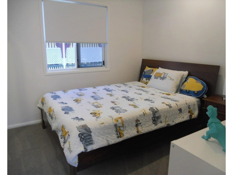 48 VICTORIA STREET, Fairfield QLD 4103