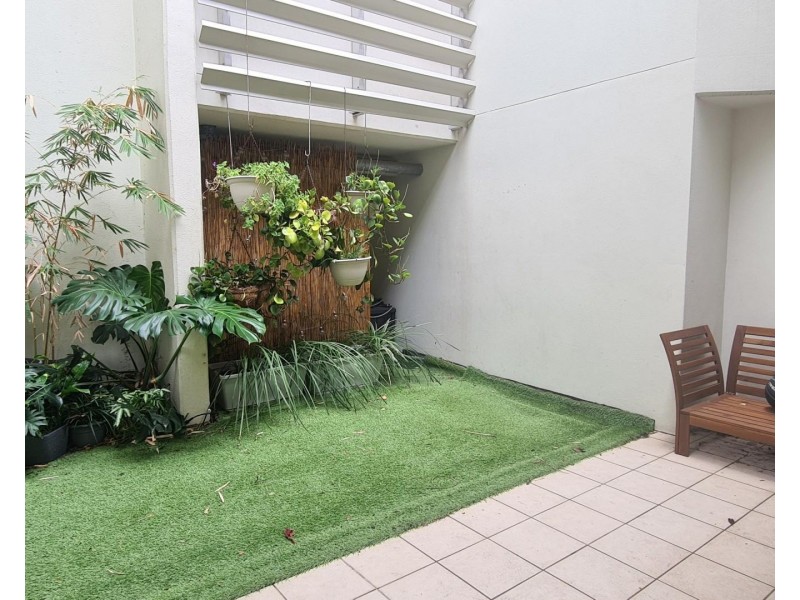 20B/18 Manning Street, Milton QLD 4064