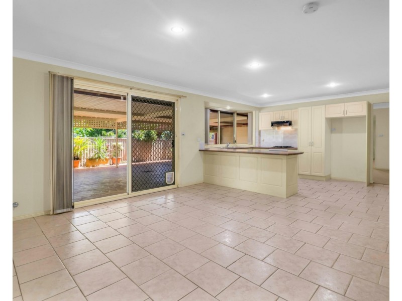 15 Michelago Circuit, Prestons NSW 2170