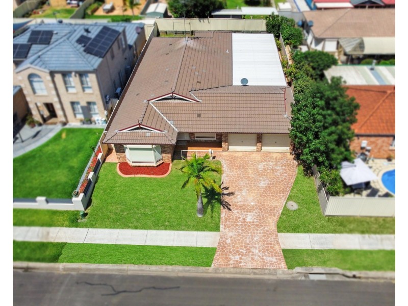 15 Michelago Circuit, Prestons NSW 2170