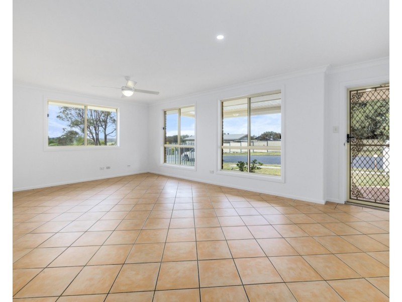 2A Azalea Avenue, Wauchope NSW 2446
