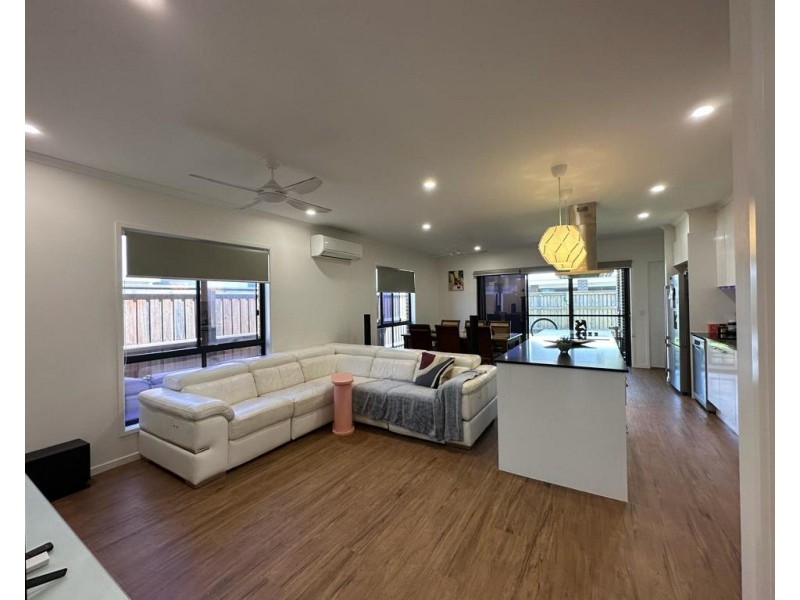 65 Flintwood Cres, Palmview QLD 4553