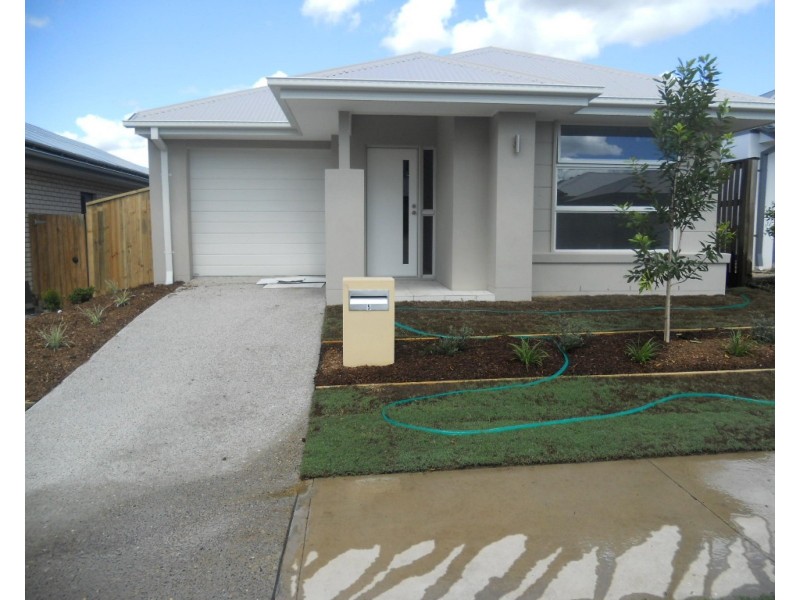 5 CELIA STREET, Ripley QLD 4306