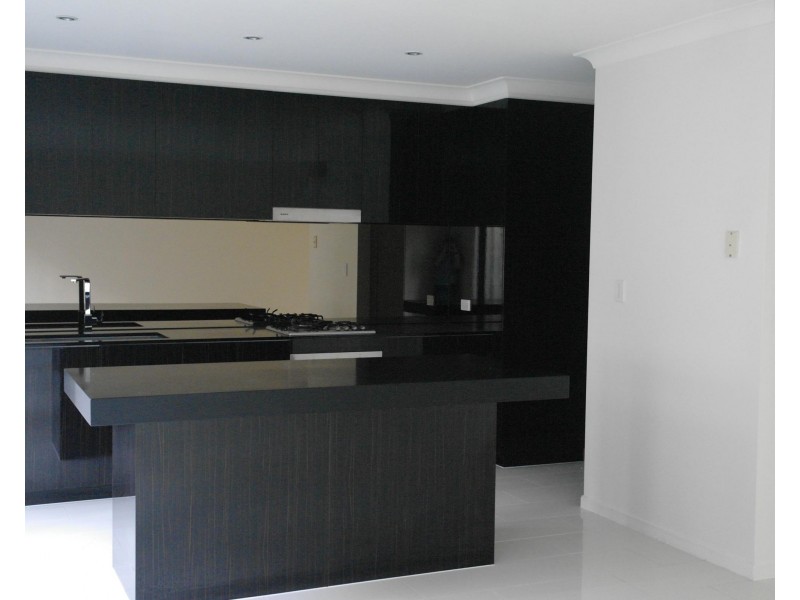 Robina QLD 4226