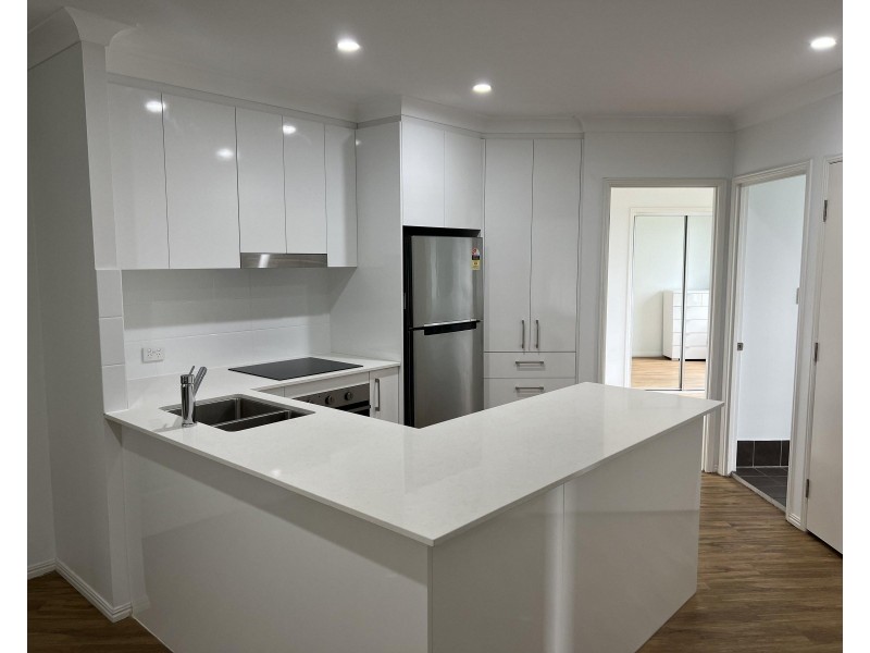 29/6 Fifth Avenue, Burleigh Heads QLD 4220