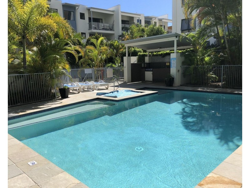 29/6 Fifth Avenue, Burleigh Heads QLD 4220