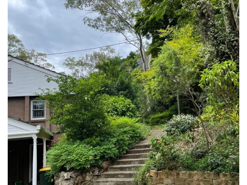 179 Kenmore Road, Kenmore QLD 4069