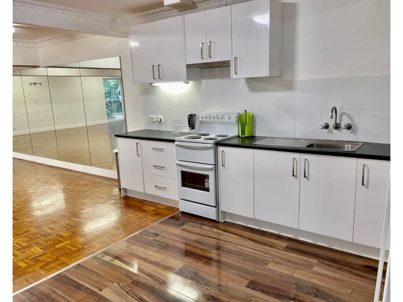 179 Kenmore Road, Kenmore QLD 4069