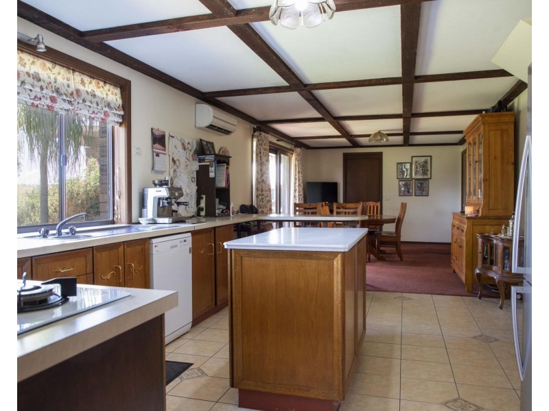 606 Dripstone Road, Wellington NSW 2820