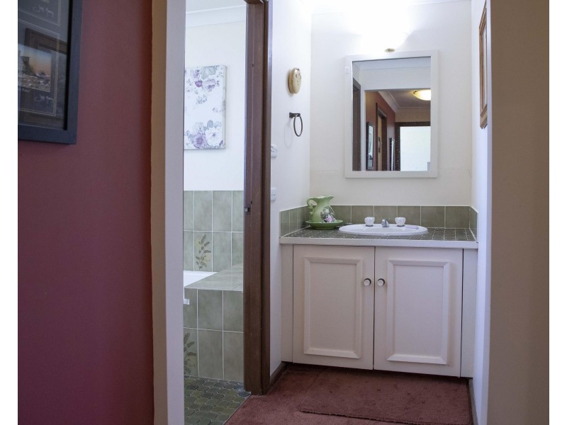 606 Dripstone Road, Wellington NSW 2820