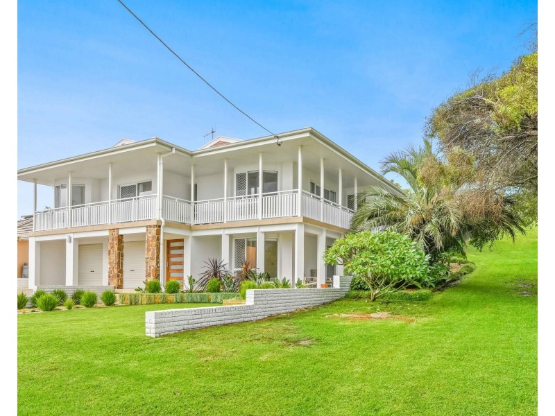 109 Chepana Street, Lake Cathie NSW 2445