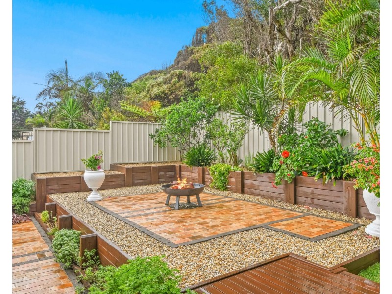 109 Chepana Street, Lake Cathie NSW 2445