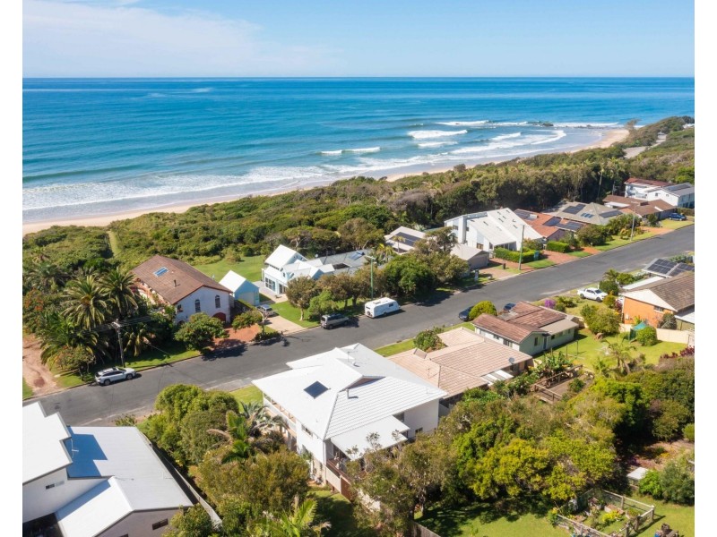 109 Chepana Street, Lake Cathie NSW 2445