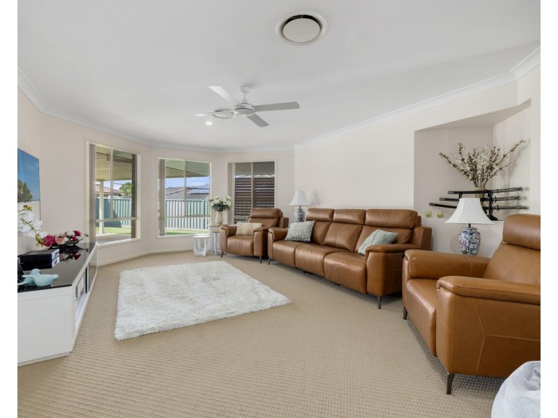 40 Riverbreeze Drive, Wauchope NSW 2446