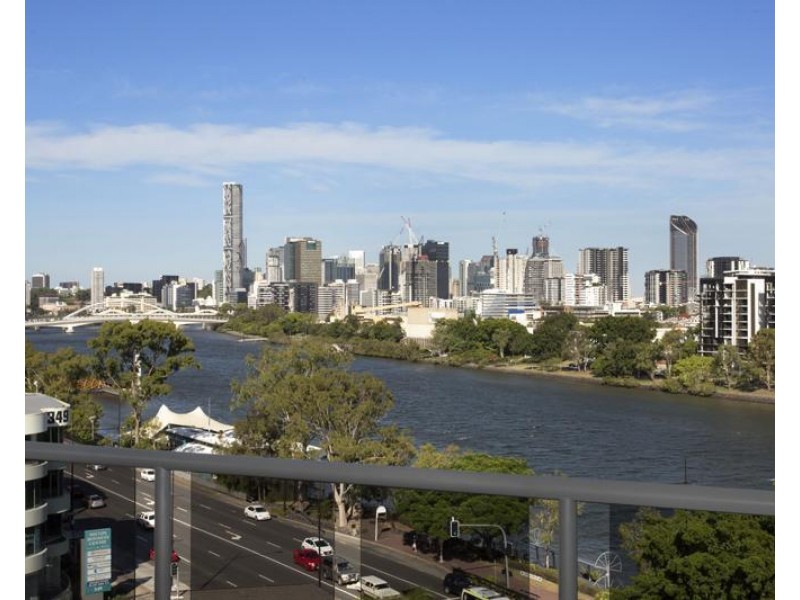 8 Dunmore Terrace, Auchenflower QLD 4066