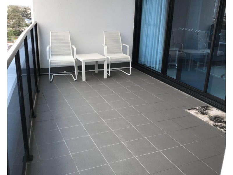 5 Harbourside Drive, Biggera Waters QLD 4216