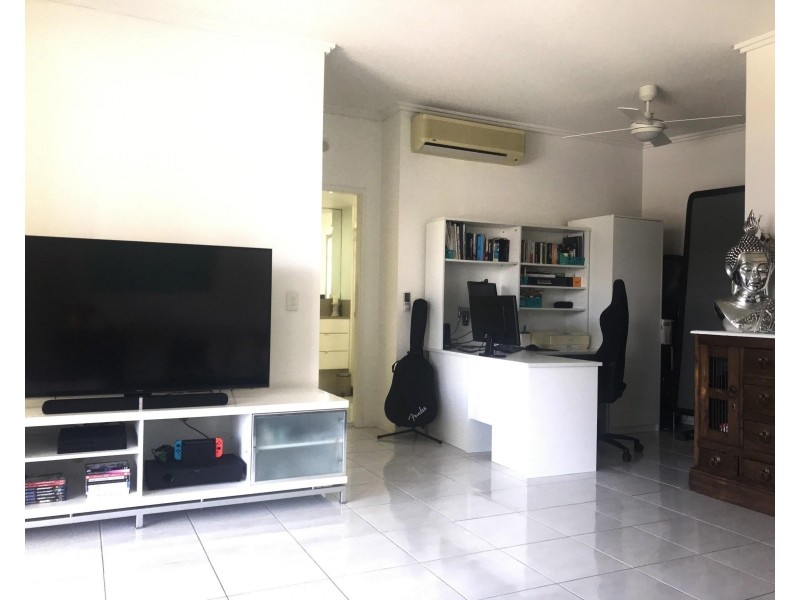 1077/18 Manning Street, Milton QLD 4064