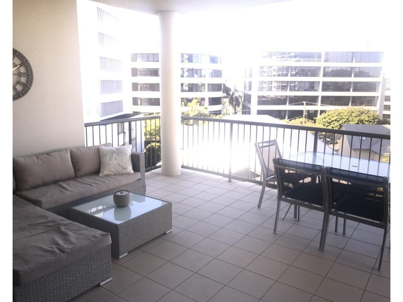 1077/18 Manning Street, Milton QLD 4064