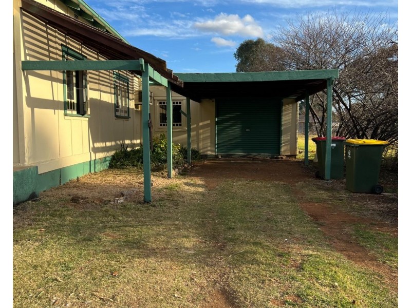 7 Obley Street, Yeoval NSW 2868