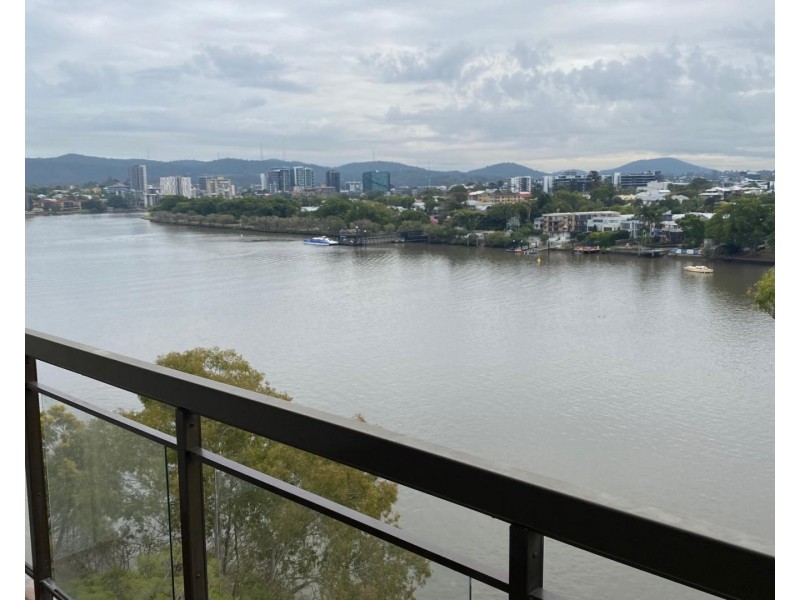 124  Macquarie Street, St Lucia QLD 4067