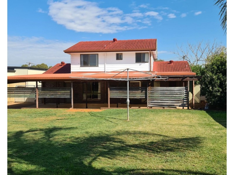 6 Owen Street, Wellington Point QLD 4160