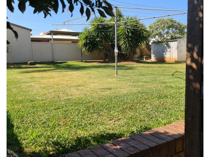 6 Owen Street, Wellington Point QLD 4160