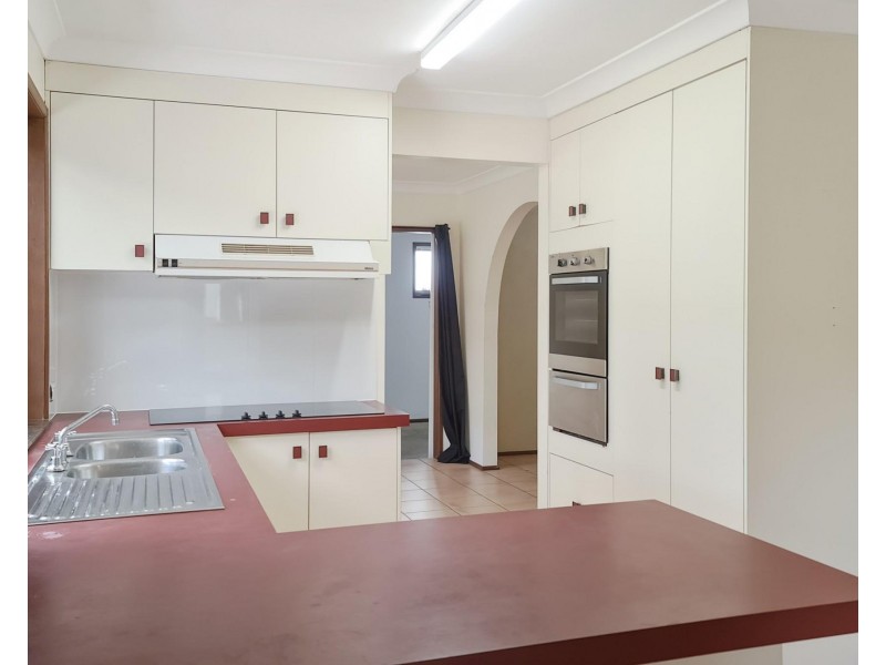 6 Owen Street, Wellington Point QLD 4160