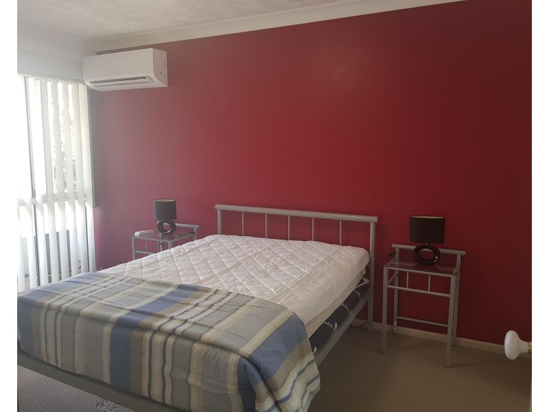 35 Palm Avenue, Surfers Paradise QLD 4217