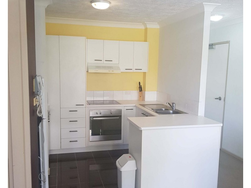 35 Palm Avenue, Surfers Paradise QLD 4217