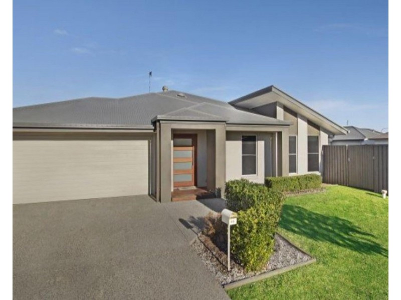44 Hillsborough Circuit, Mountain Creek QLD 4557