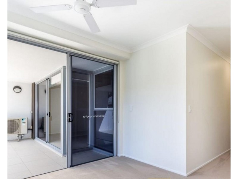 8 Norman, Southport QLD 4215