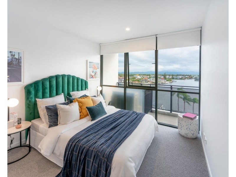 402/266  STANHILL DRIVE, Brisbane QLD 4000