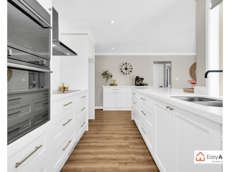2 Rain Tree Way, Bowral NSW 2576