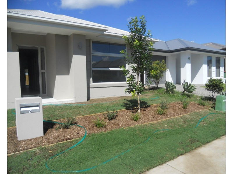 5 CELIA STREET, Ripley QLD 4306