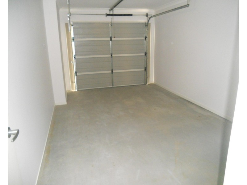 5 CELIA STREET, Ripley QLD 4306