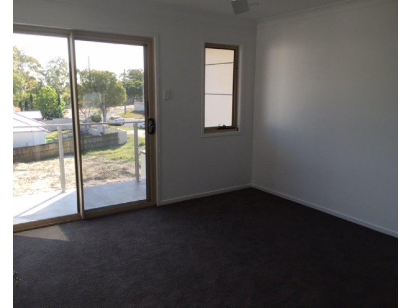 85 Pohlman Street, Southport QLD 4215