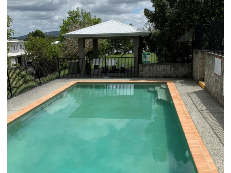 Pacific Pines QLD 4211