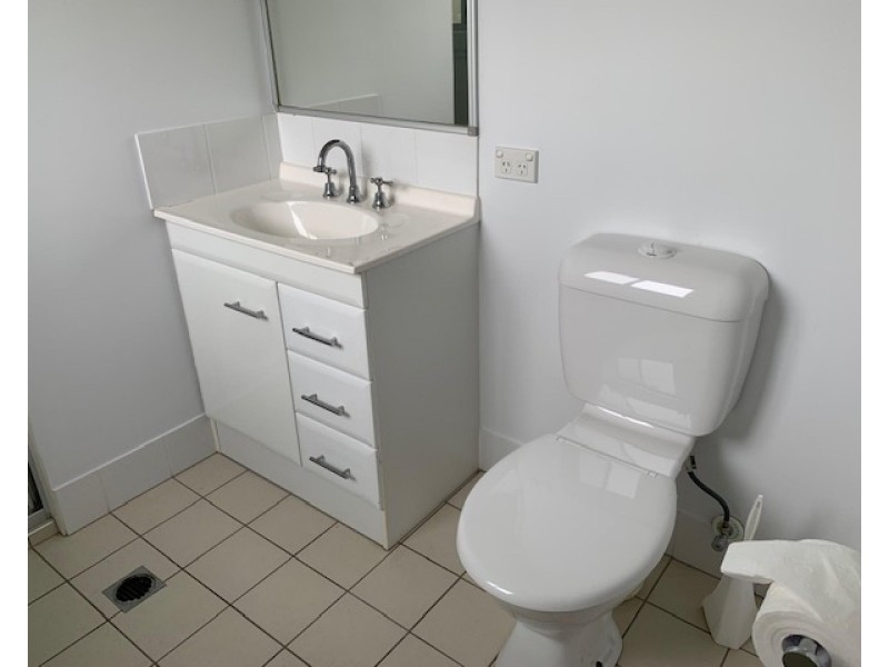 Pacific Pines QLD 4211