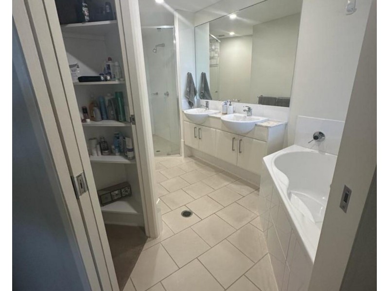 307/42  Queen ST, Kings Beach QLD 4551