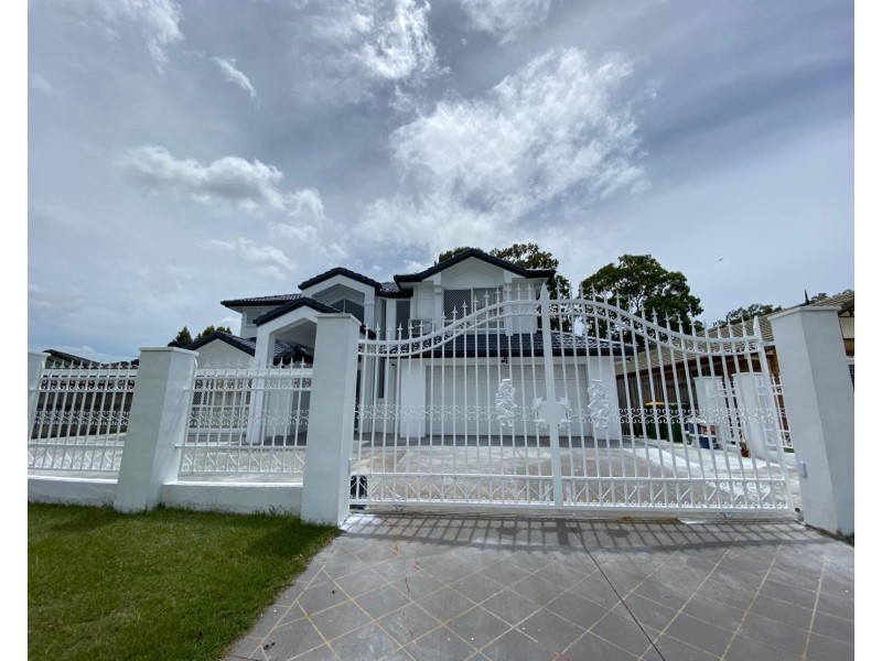 3 Lefroy Drive, Coombabah QLD 4216