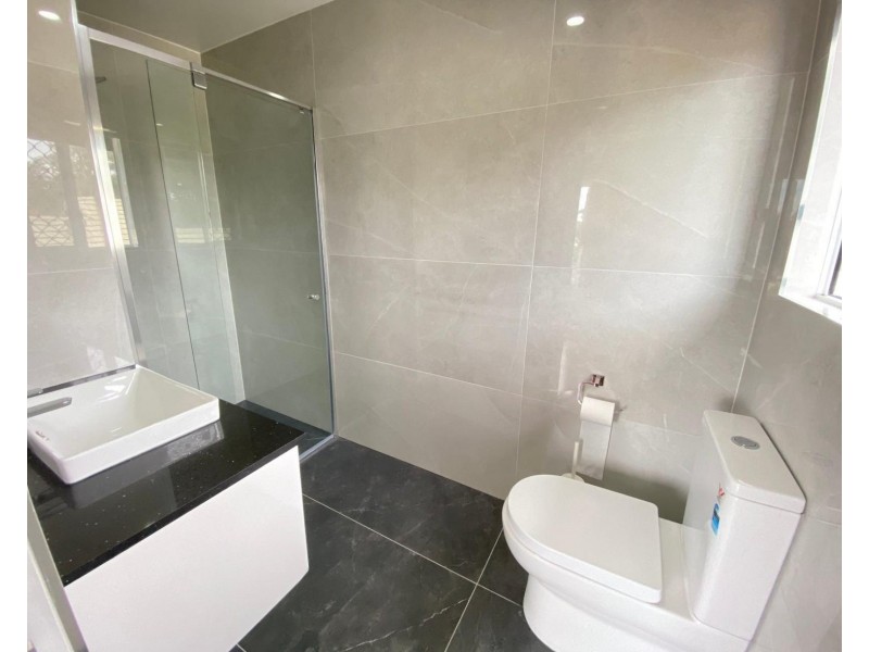 3 Lefroy Drive, Coombabah QLD 4216