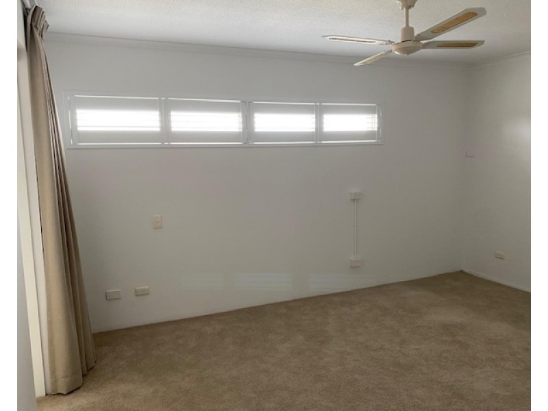 15/124 Macquarie Street, St Lucia QLD 4067