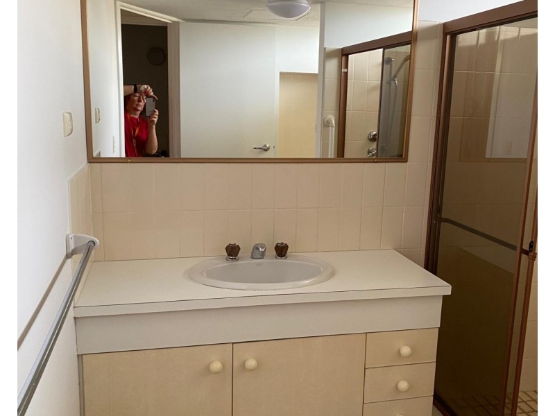 15/124 Macquarie Street, St Lucia QLD 4067