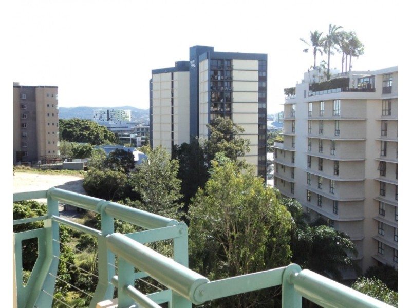 18/228 Vulture Street, South Brisbane QLD 4101