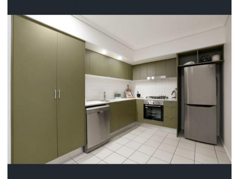 23 Walsh Street, Milton QLD 4064