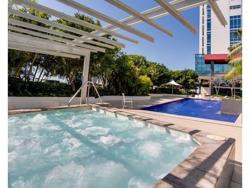 1169/56 Scarborough St, Southport QLD 4215