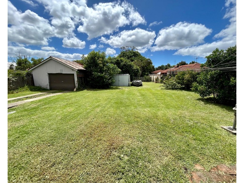 18 Campbell Street, Wauchope NSW 2446